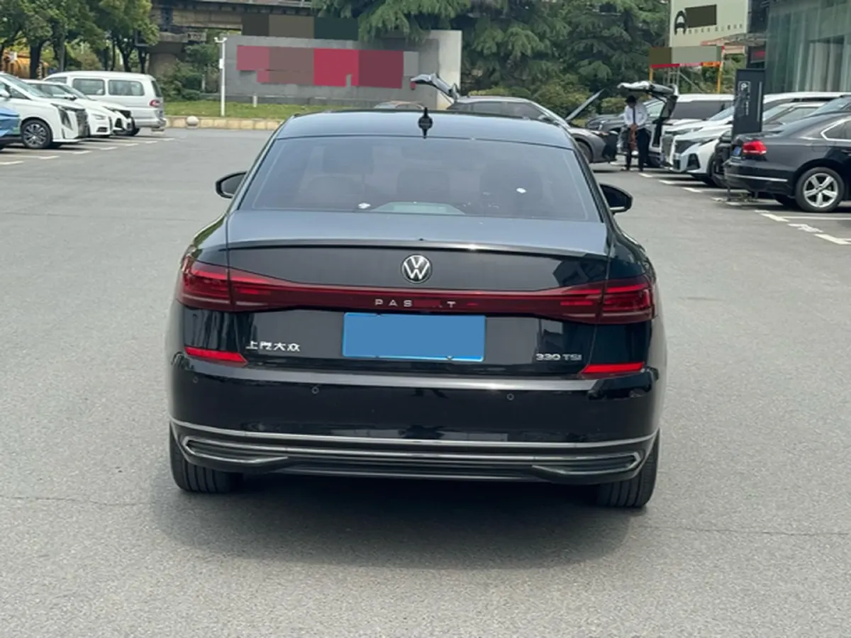 2023 Volkswagen Passat 2.0T 186HP L4 7DCT,autocango,china used car exporter,china ev exporter,chinese used car exporter,chinese used ev exporter
