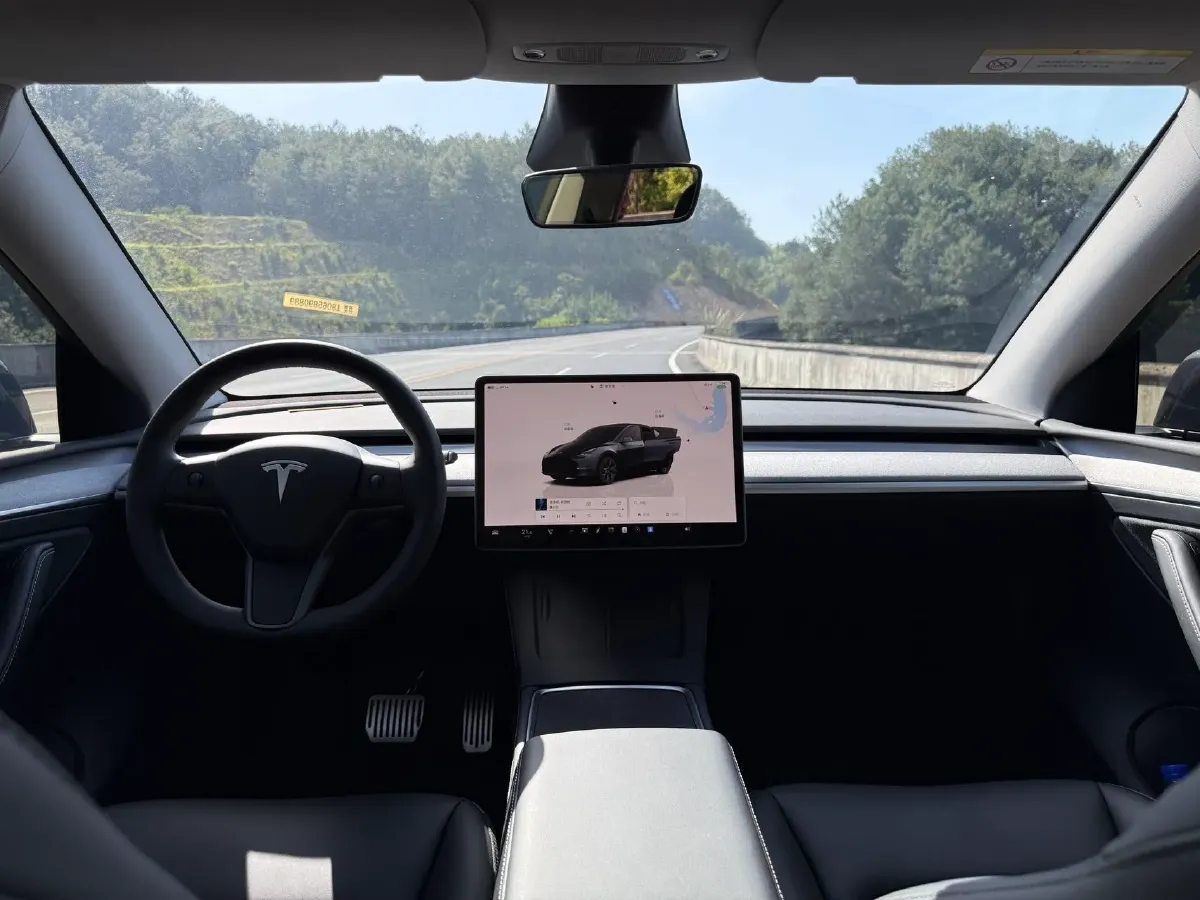 2024 Iveco OuSheng BEV 77.28KWH,autocango,china used car exporter,china ev exporter,chinese used car exporter,chinese used ev exporter