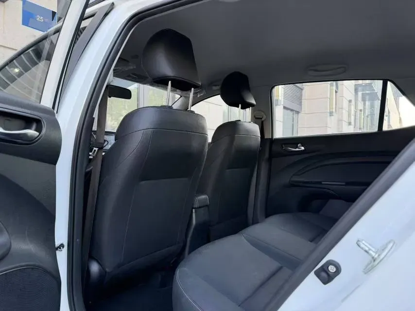 2021 Kia KX1 1.4L 100HP L4 6AT,autocango,china used car exporter,china ev exporter,chinese used car exporter,chinese used ev exporter