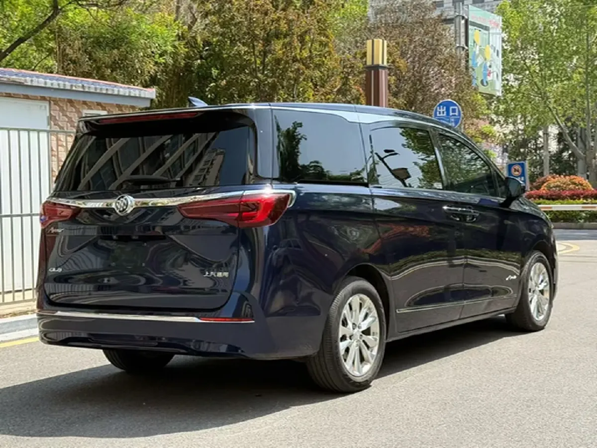 2020 Buick GL8 2.0T 237HP L4 9AT,autocango,china used car exporter,china ev exporter,chinese used car exporter,chinese used ev exporter