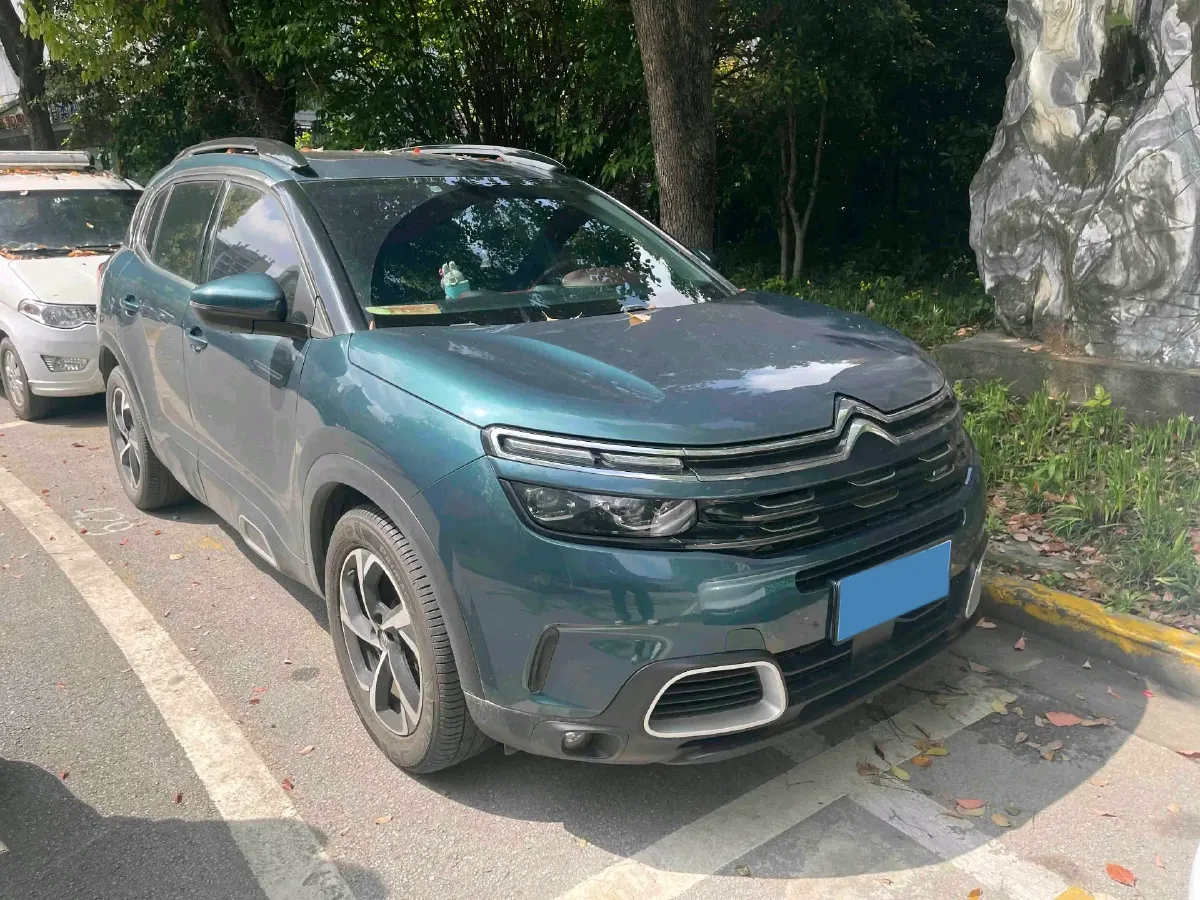 2020 Citroen C5 Aircross 1.8T 211HP L4 8AT,autocango,china used car exporter,china ev exporter,chinese used car exporter,chinese used ev exporter