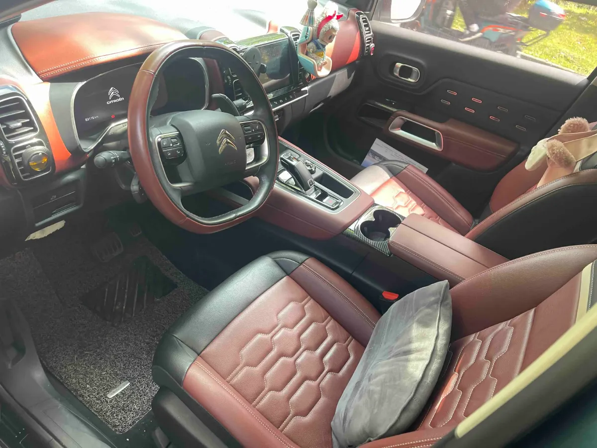 2020 Citroen C5 Aircross 1.8T 211HP L4 8AT,autocango,china used car exporter,china ev exporter,chinese used car exporter,chinese used ev exporter