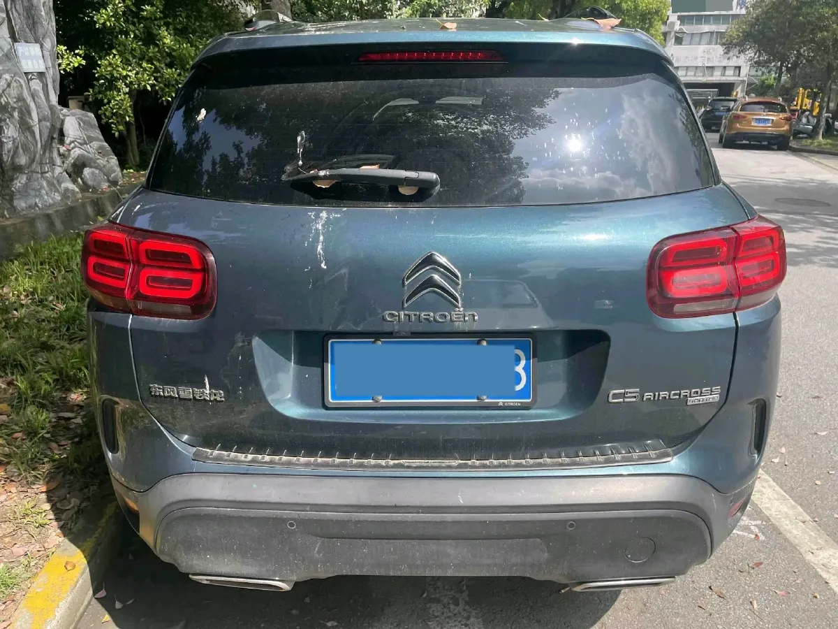 2020 Citroen C5 Aircross 1.8T 211HP L4 8AT,autocango,china used car exporter,china ev exporter,chinese used car exporter,chinese used ev exporter