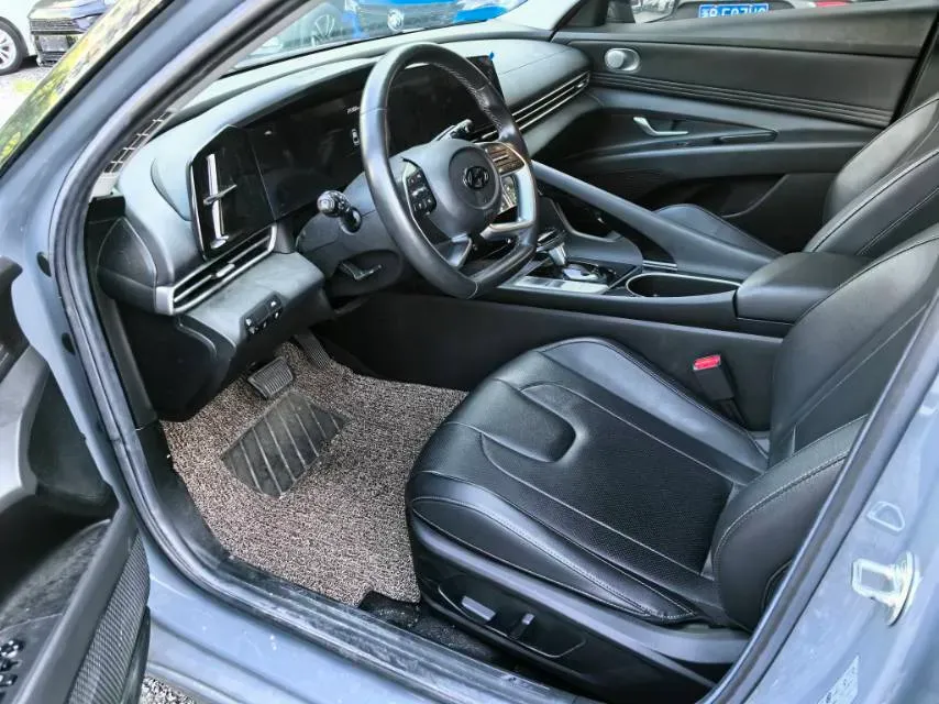 2021 Hyundai Elantra 1.5L 115HP L4 CVT,autocango,china used car exporter,china ev exporter,chinese used car exporter,chinese used ev exporter