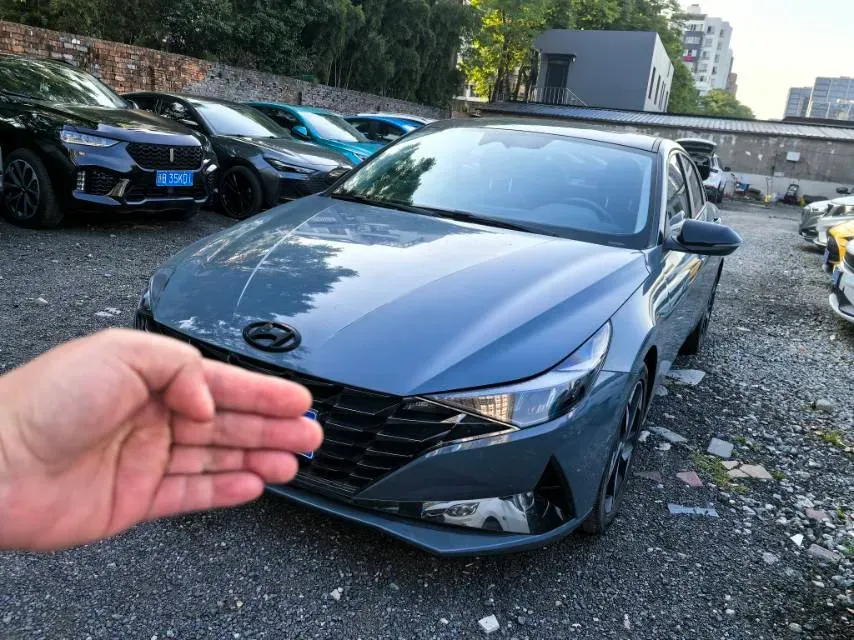 2021 Hyundai Elantra 1.5L 115HP L4 CVT,autocango,china used car exporter,china ev exporter,chinese used car exporter,chinese used ev exporter