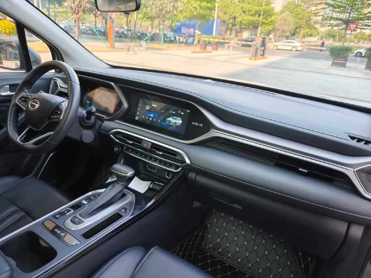 2022 GAC Trumpchi GS4 1.5T 169HP L4 6AT,autocango,china used car exporter,china ev exporter,chinese used car exporter,chinese used ev exporter