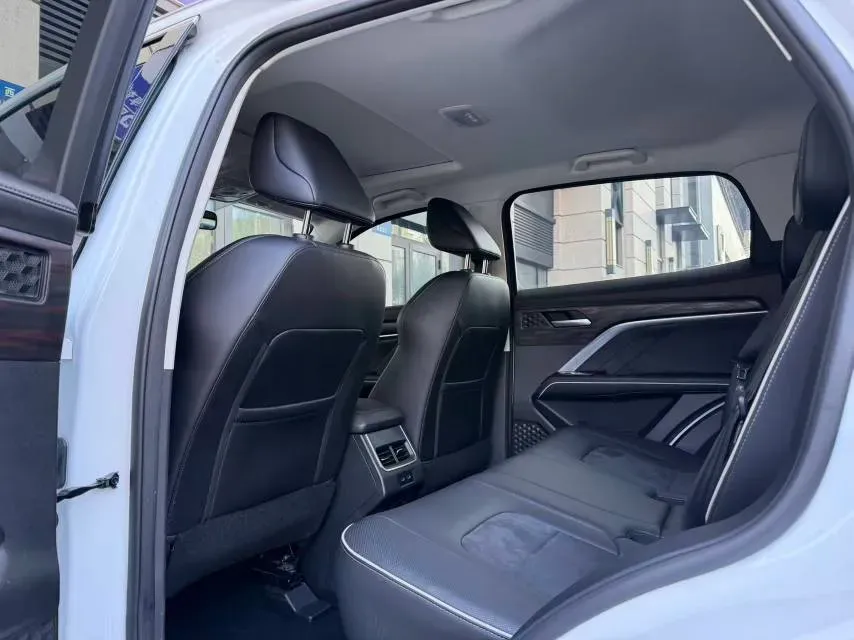 2023 Haval H6 1.5T 150HP L4 7DCT,autocango,china used car exporter,china ev exporter,chinese used car exporter,chinese used ev exporter