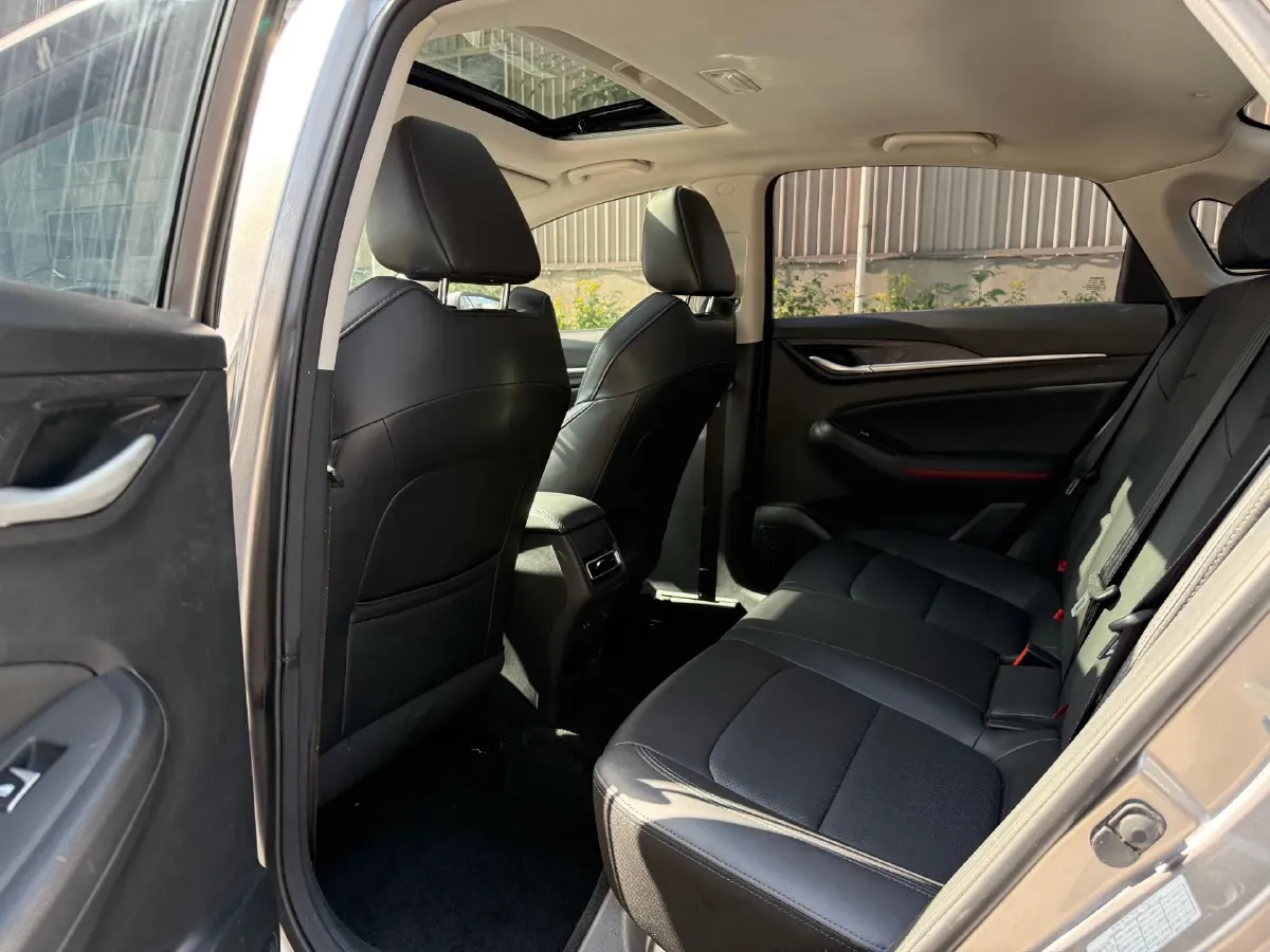 2020 ChangAn Eado 1.4T 158HP L4 7DCT,autocango,china used car exporter,china ev exporter,chinese used car exporter,chinese used ev exporter