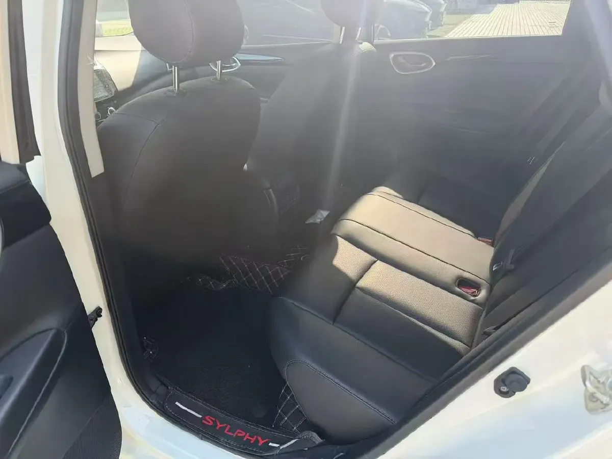 2022 Nissan Sylphy 1.6L 122HP L4 CVT,autocango,china used car exporter,china ev exporter,chinese used car exporter,chinese used ev exporter