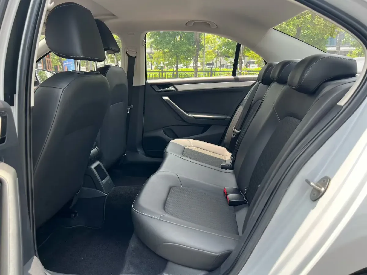 2019 Jetta VA3 1.5L 112HP L4 6AT,autocango,china used car exporter,china ev exporter,chinese used car exporter,chinese used ev exporter