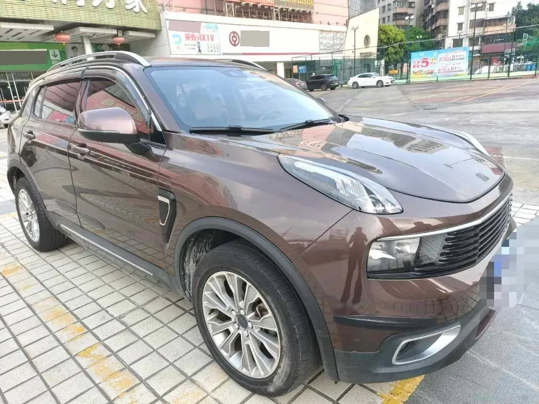 2017 Zotye SR9 2.0T 190HP L4 6DCT,autocango,china used car exporter,china ev exporter,chinese used car exporter,chinese used ev exporter