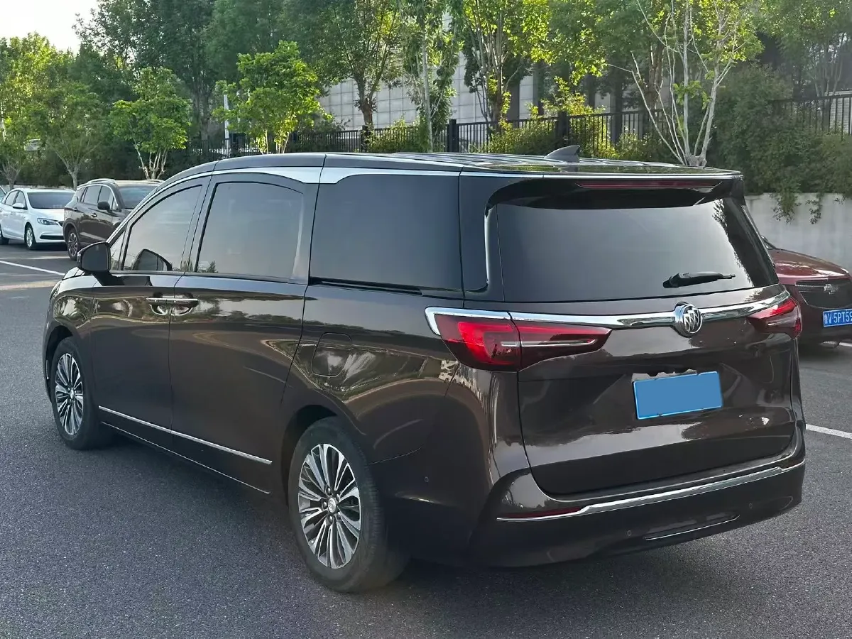 2020 Buick GL8 2.0T 237HP L4 9AT,autocango,china used car exporter,china ev exporter,chinese used car exporter,chinese used ev exporter