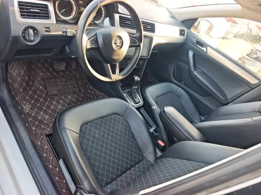 2019 SWM G01 1.5T 156HP L4 6AT,autocango,china used car exporter,china ev exporter,chinese used car exporter,chinese used ev exporter