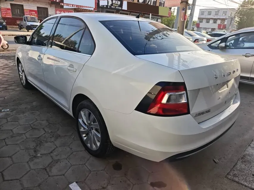 2019 SWM G01 1.5T 156HP L4 6AT,autocango,china used car exporter,china ev exporter,chinese used car exporter,chinese used ev exporter