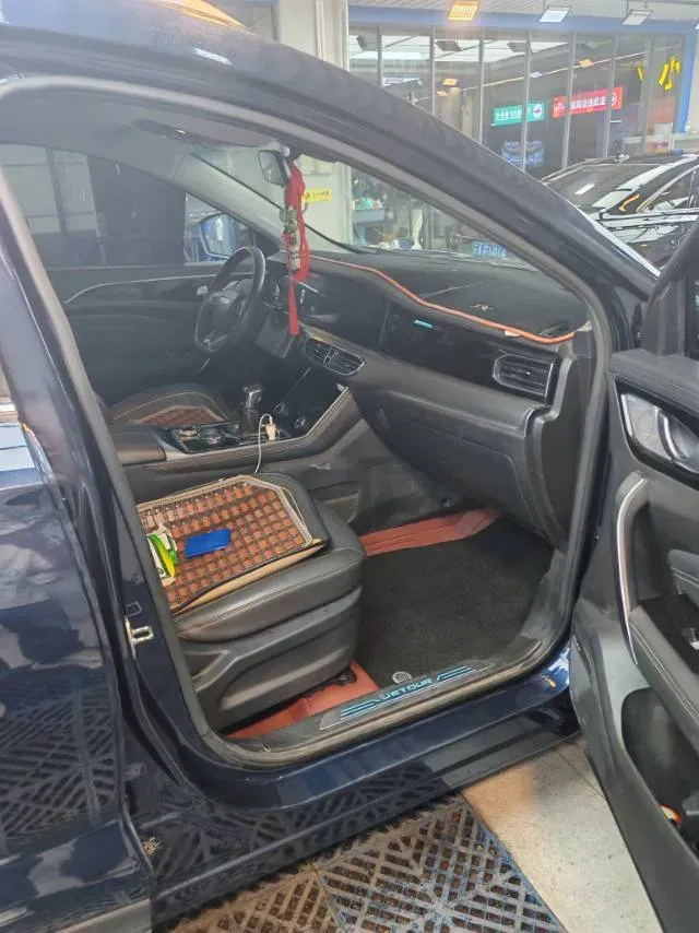 2020 Jetour X90 1.5T 156HP L4 6MT,autocango,china used car exporter,china ev exporter,chinese used car exporter,chinese used ev exporter