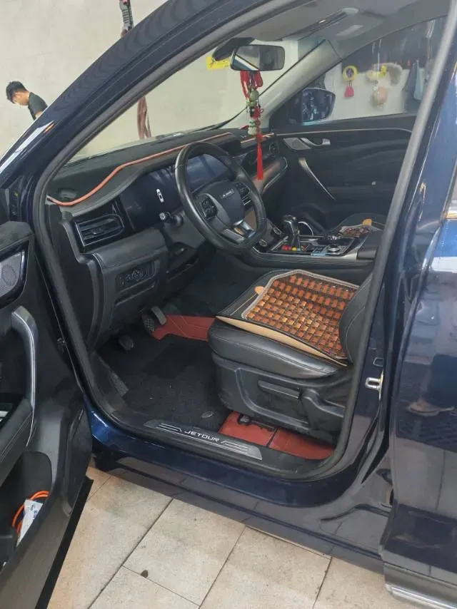 2020 Jetour X90 1.5T 156HP L4 6MT,autocango,china used car exporter,china ev exporter,chinese used car exporter,chinese used ev exporter