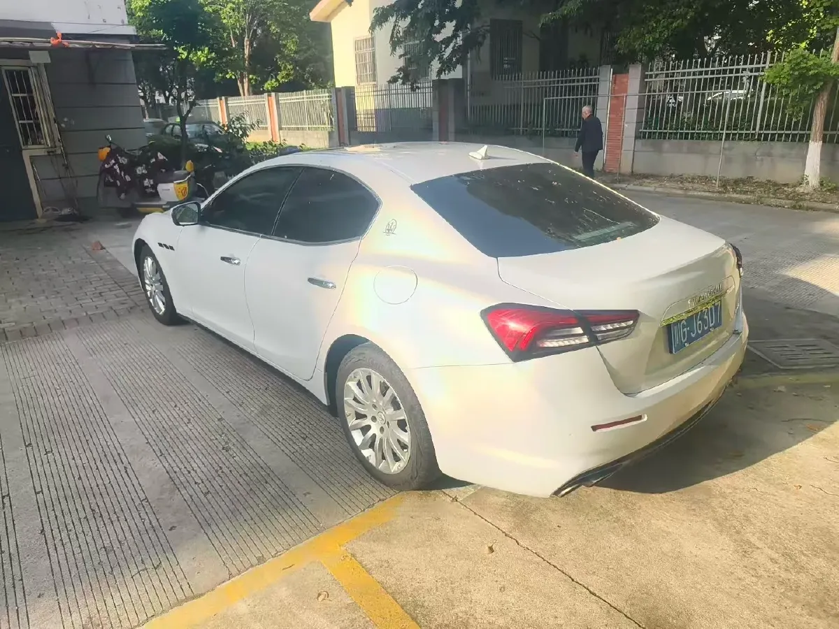 2022 Audi Q7 2.0T 245HP L4 8AT,autocango,china used car exporter,china ev exporter,chinese used car exporter,chinese used ev exporter