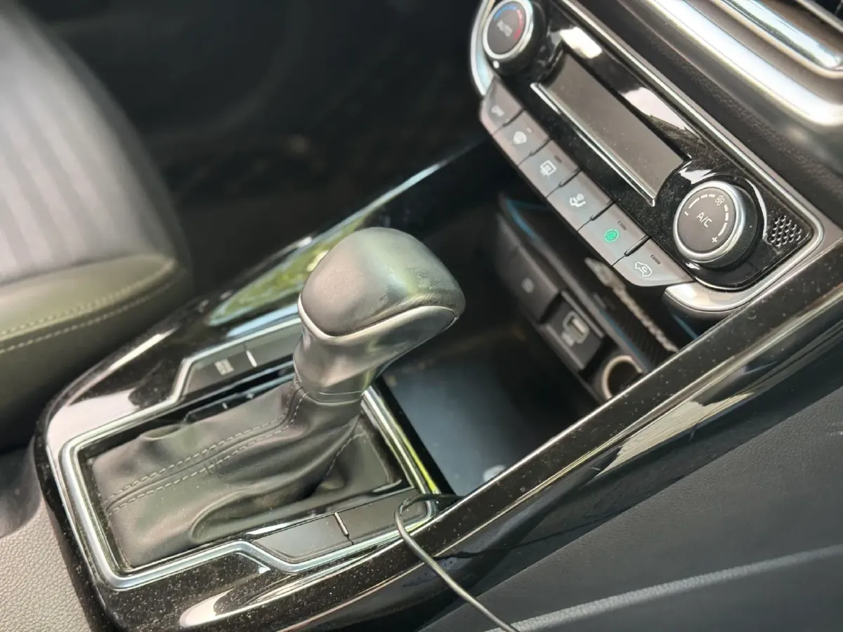 2019 Kia Sportage R 2.0L 160HP L4 6AT,autocango,china used car exporter,china ev exporter,chinese used car exporter,chinese used ev exporter