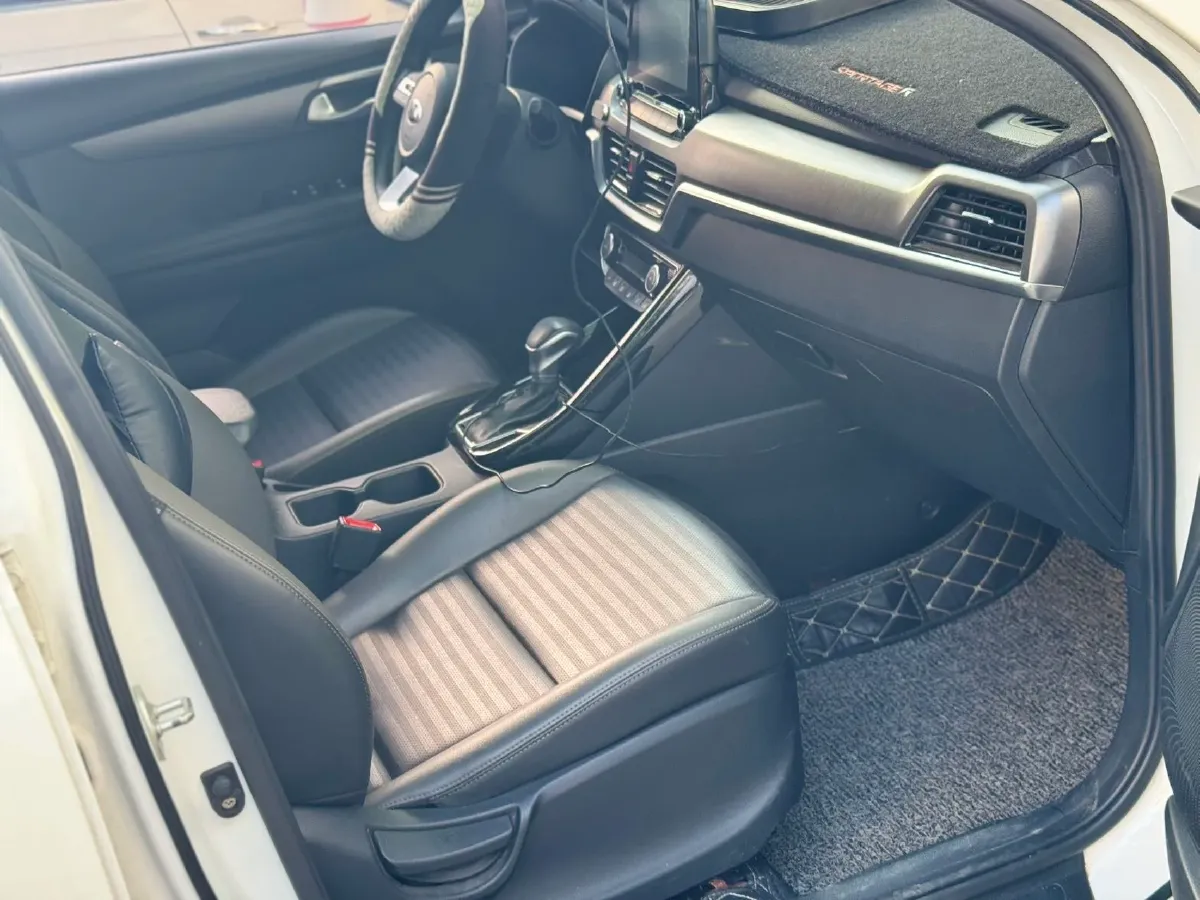 2019 Kia Sportage R 2.0L 160HP L4 6AT,autocango,china used car exporter,china ev exporter,chinese used car exporter,chinese used ev exporter