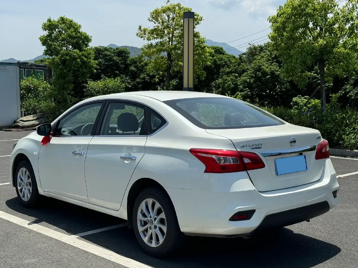 2024 Nissan Sylphy 1.6L 122HP L4 CVT,autocango,china used car exporter,china ev exporter,chinese used car exporter,chinese used ev exporter