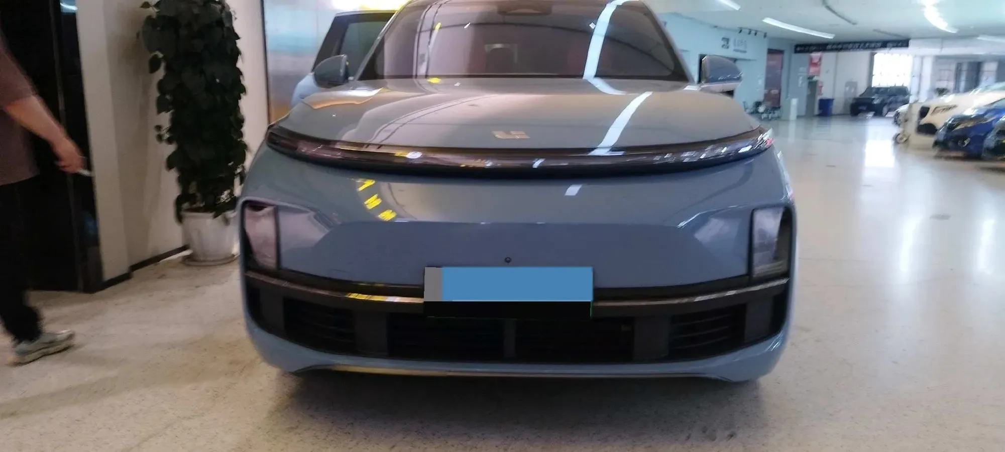 2023 Li L7 Range Extended 154HP REEV 40.9KWH,autocango,china used car exporter,china ev exporter,chinese used car exporter,chinese used ev exporter