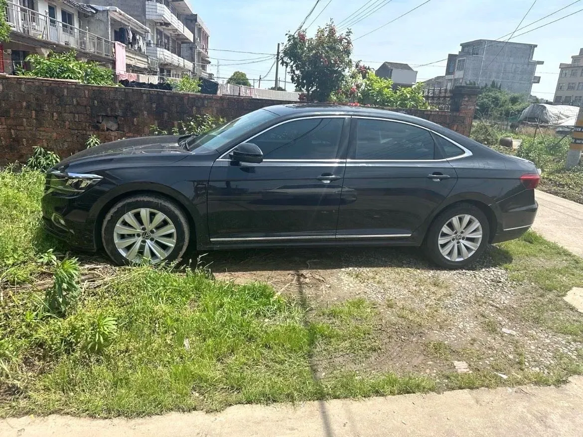 2020 Volkswagen Passat 2.0T 186HP L4 7DCT,autocango,china used car exporter,china ev exporter,chinese used car exporter,chinese used ev exporter