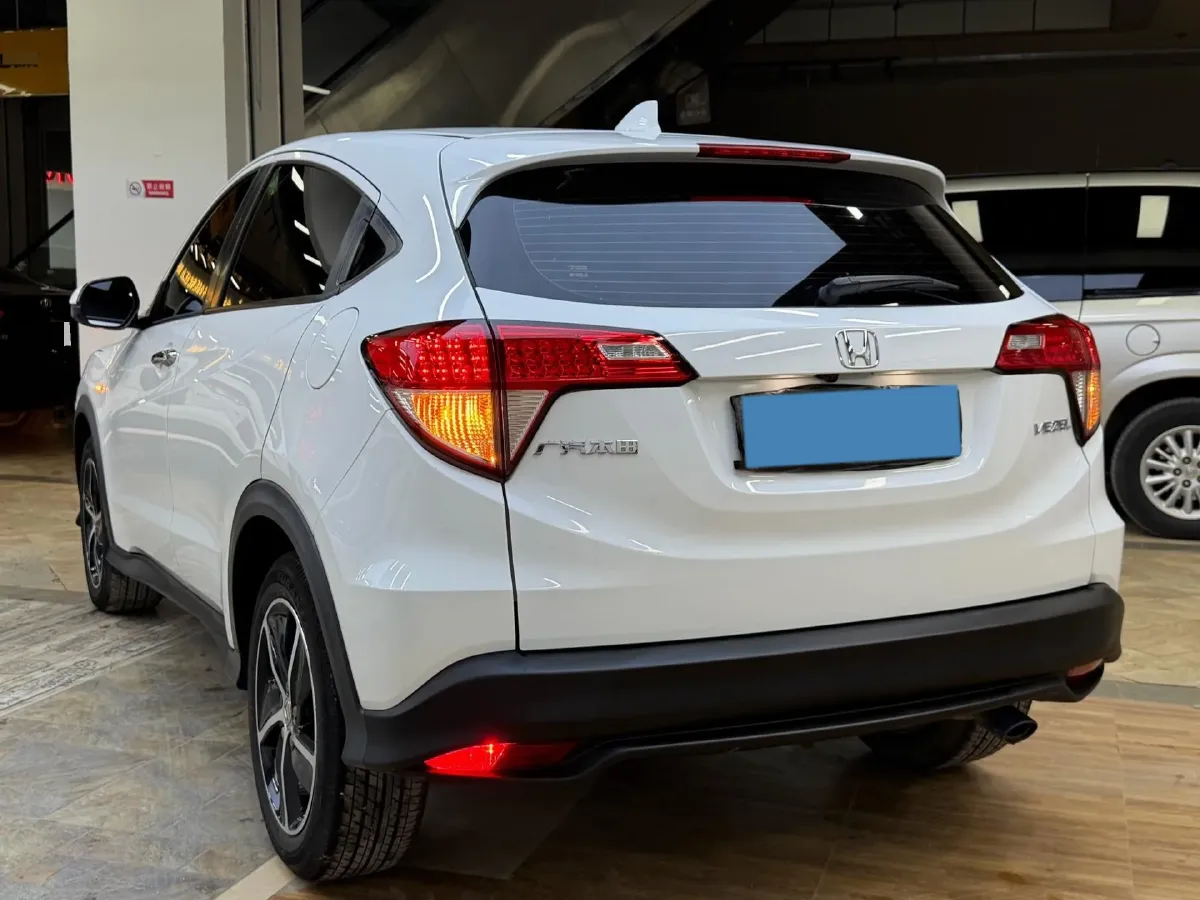 2022 Honda Vezel 1.5L 131HP L4 CVT,autocango,china used car exporter,china ev exporter,chinese used car exporter,chinese used ev exporter