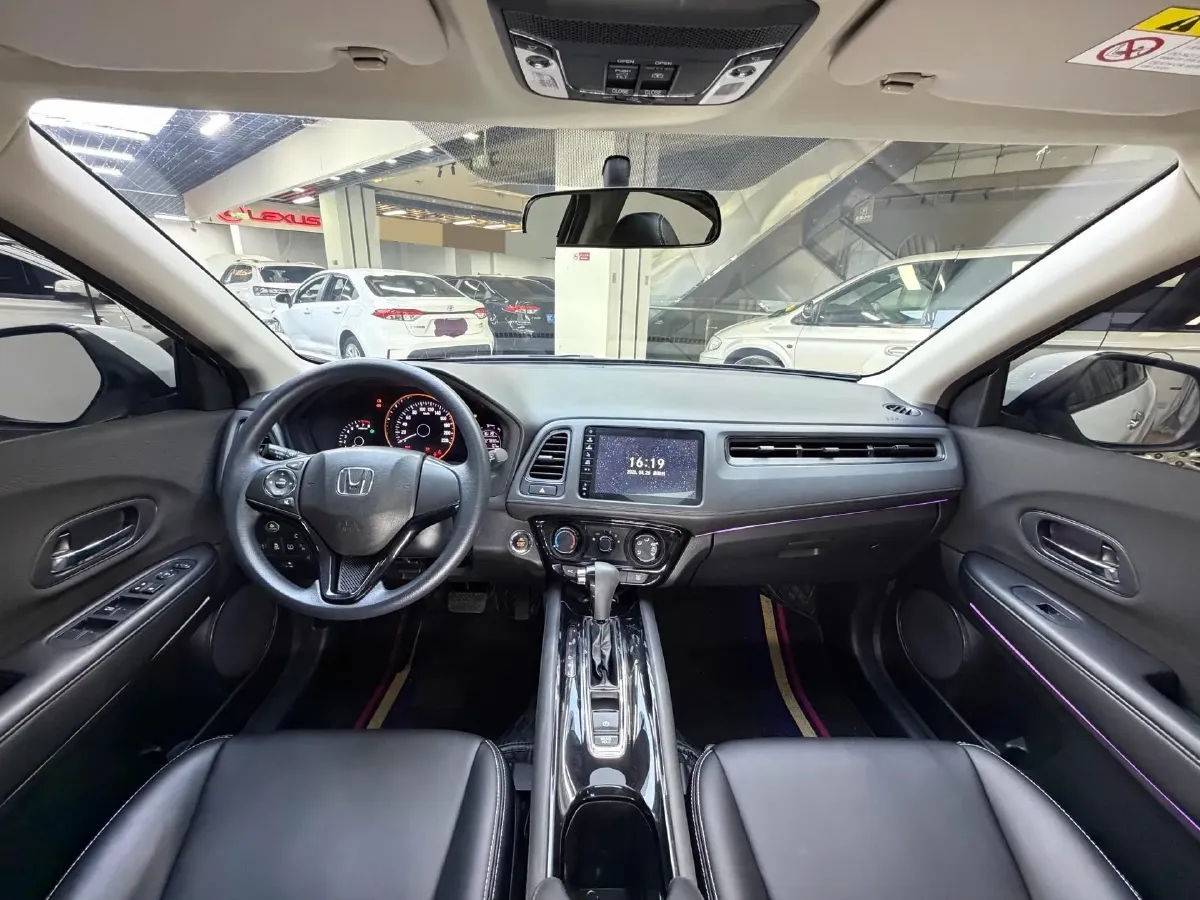 2022 Honda Vezel 1.5L 131HP L4 CVT,autocango,china used car exporter,china ev exporter,chinese used car exporter,chinese used ev exporter