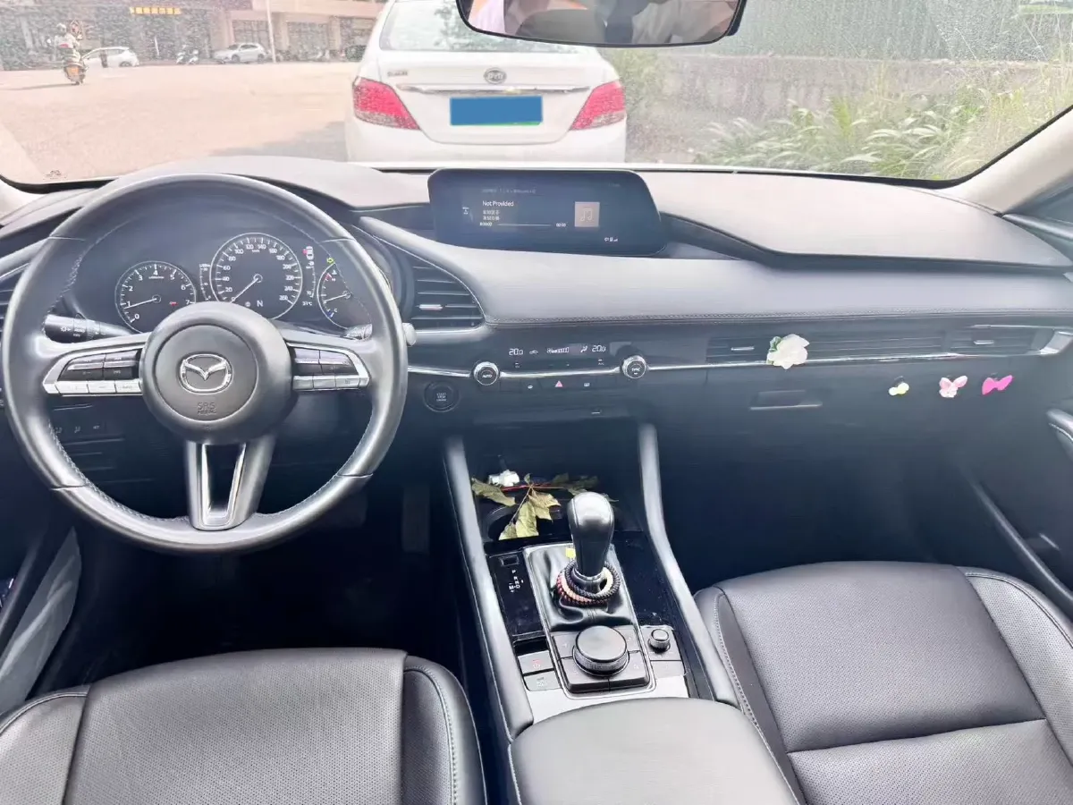 2022 Mazda 3 Axela 2.0L 158HP L4 6AT,autocango,china used car exporter,china ev exporter,chinese used car exporter,chinese used ev exporter