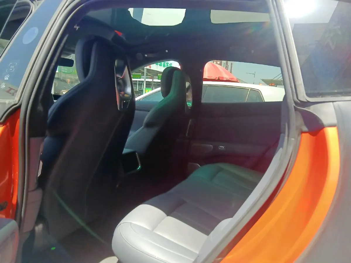 2025 MI YU7 BEV 101.7KWH,autocango,china used car exporter,china ev exporter,chinese used car exporter,chinese used ev exporter