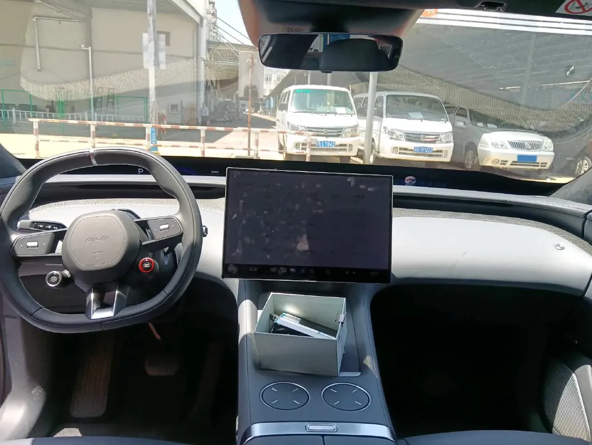 2025 MI YU7 BEV 101.7KWH,autocango,china used car exporter,china ev exporter,chinese used car exporter,chinese used ev exporter