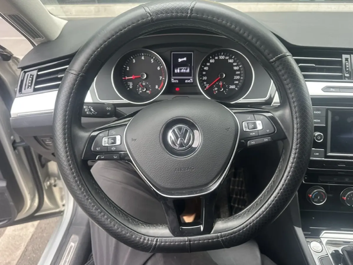 2019 Chevrolet Malibu XL 2.0T 241HP L4 9AT,autocango,china used car exporter,china ev exporter,chinese used car exporter,chinese used ev exporter