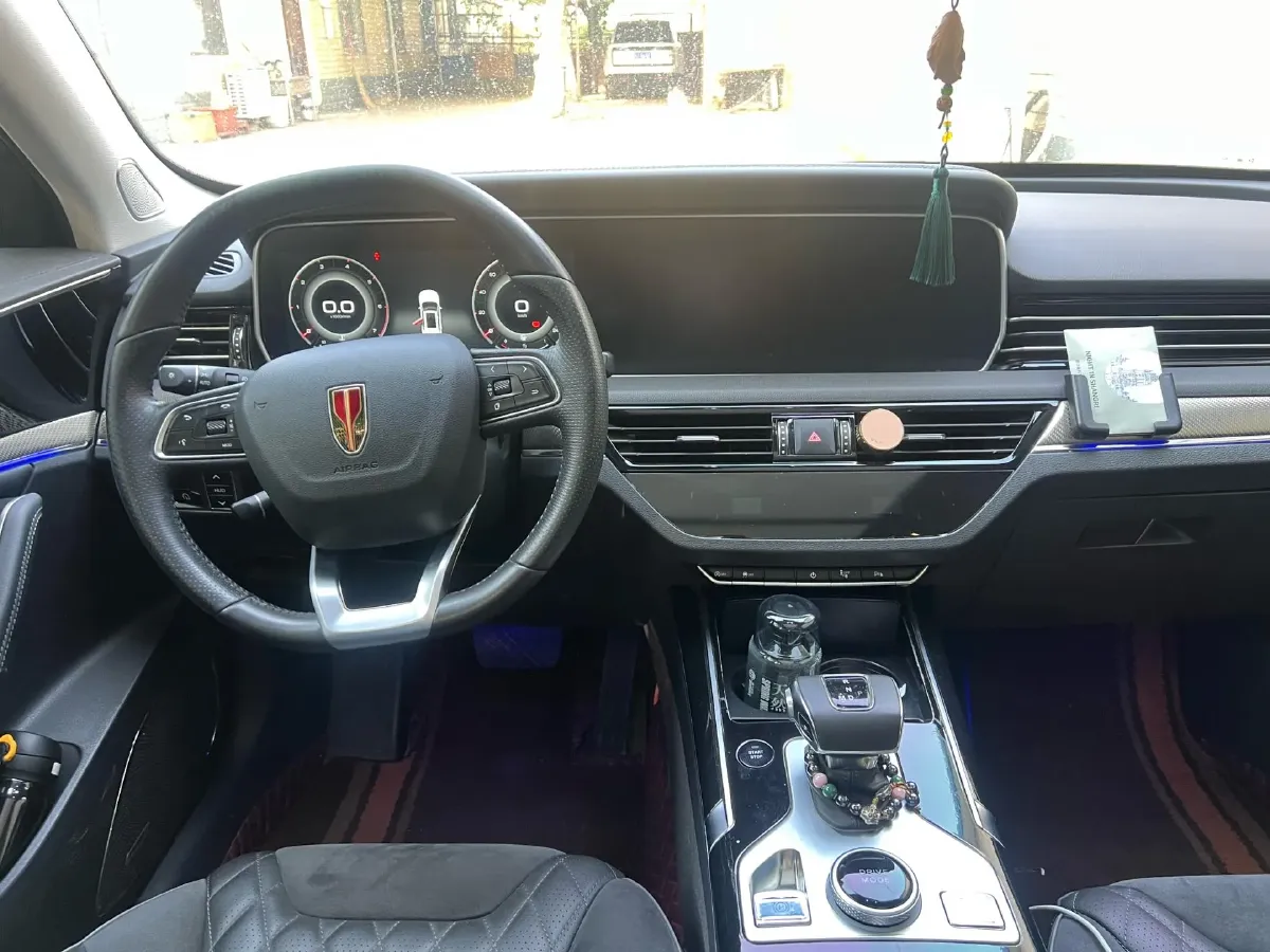 2019 HongQi HS5 2.0T 224HP L4 6AT,autocango,china used car exporter,china ev exporter,chinese used car exporter,chinese used ev exporter