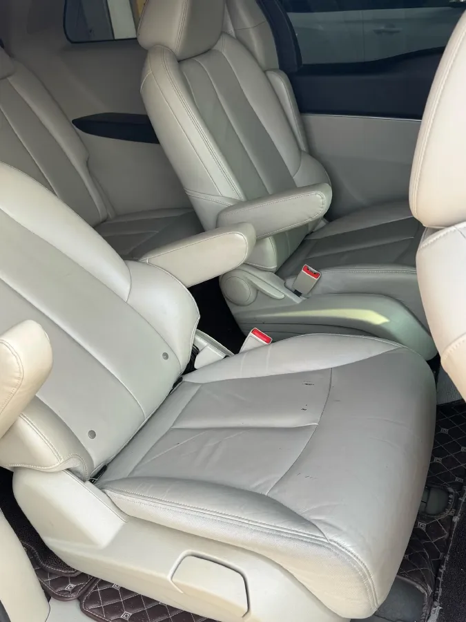 2018 Buick GL8 2.0T 260HP L4 6AT,autocango,china used car exporter,china ev exporter,chinese used car exporter,chinese used ev exporter