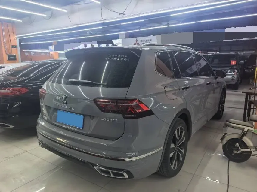 2023 Volkswagen Tiguan L 2.0T 186HP L4 7DCT,autocango,china used car exporter,china ev exporter,chinese used car exporter,chinese used ev exporter
