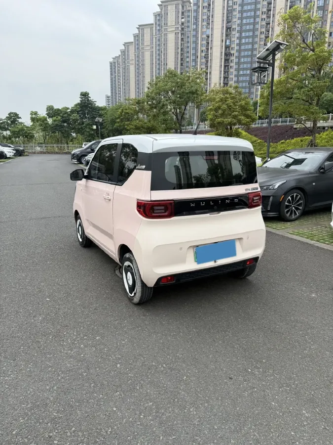 2021 WuLing HongGuang MINI EV BEV 9.3KWH,autocango,china used car exporter,china ev exporter,chinese used car exporter,chinese used ev exporter