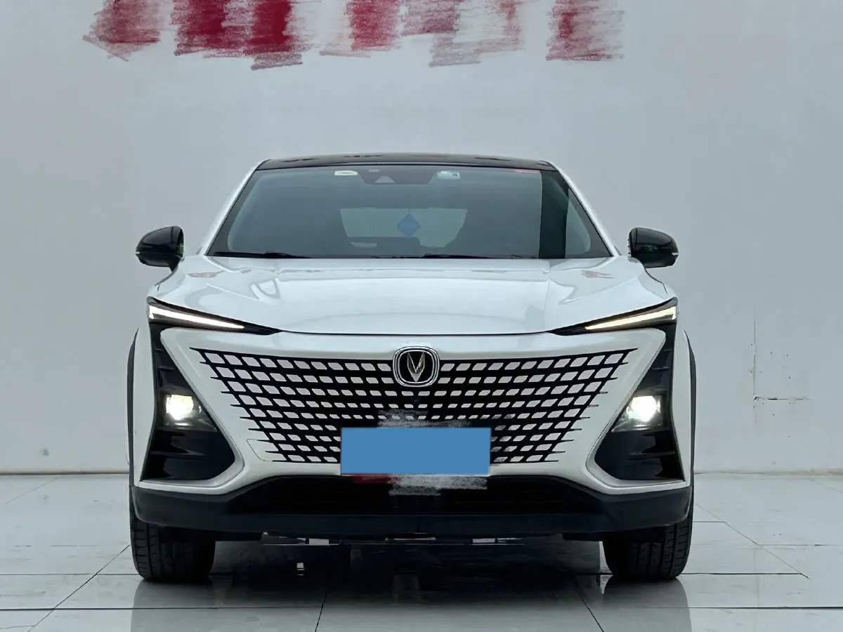2020 ChangAn UNI-T 1.5T 180HP L4 7DCT,autocango,china used car exporter,china ev exporter,chinese used car exporter,chinese used ev exporter