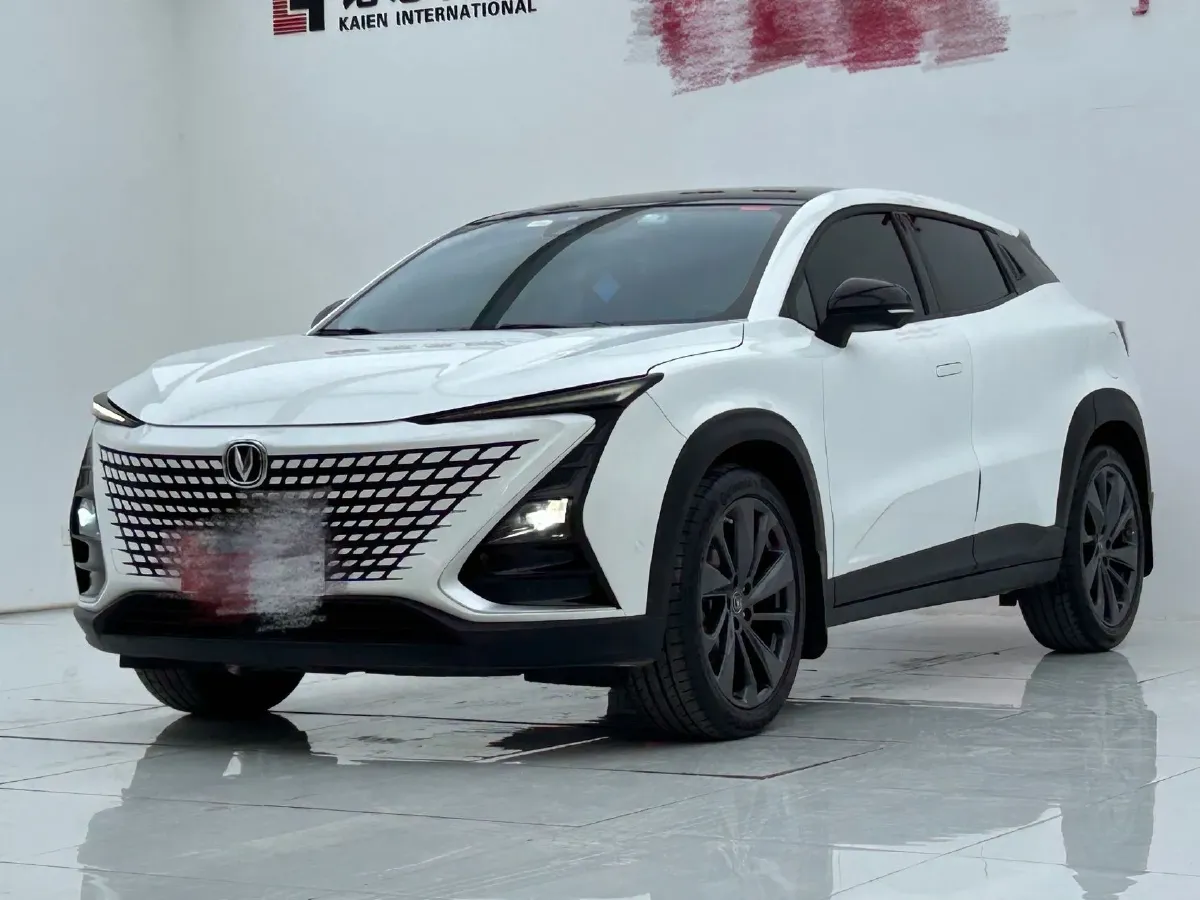 2020 ChangAn UNI-T 1.5T 180HP L4 7DCT,autocango,china used car exporter,china ev exporter,chinese used car exporter,chinese used ev exporter
