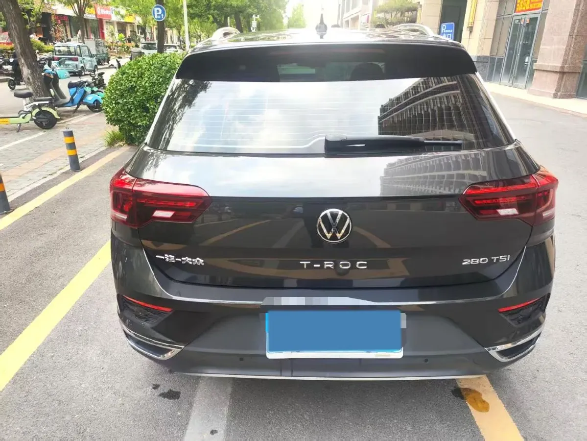 2021 Volkswagen T-Roc 1.4T 150HP L4 7DCT,autocango,china used car exporter,china ev exporter,chinese used car exporter,chinese used ev exporter