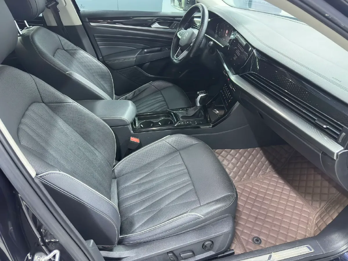 2022 Xpeng P7 BEV 60.2KWH,autocango,china used car exporter,china ev exporter,chinese used car exporter,chinese used ev exporter