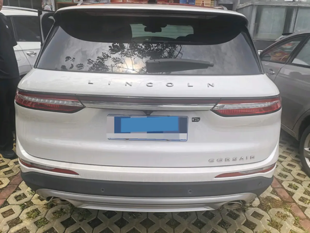 2021 Lincoln Corsair 2.0T 245HP L4 8AT,autocango,china used car exporter,china ev exporter,chinese used car exporter,chinese used ev exporter