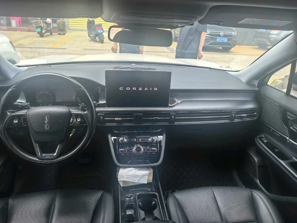 2021 Lincoln Corsair 2.0T 245HP L4 8AT,autocango,china used car exporter,china ev exporter,chinese used car exporter,chinese used ev exporter