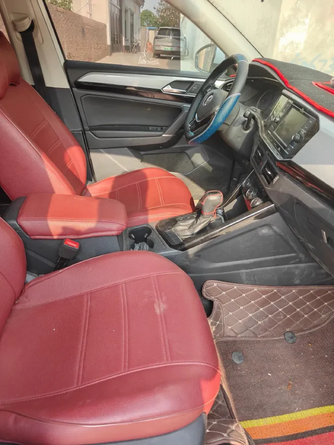 2019 Jeep Cherokee 2.0T 234HP L4 9AT,autocango,china used car exporter,china ev exporter,chinese used car exporter,chinese used ev exporter