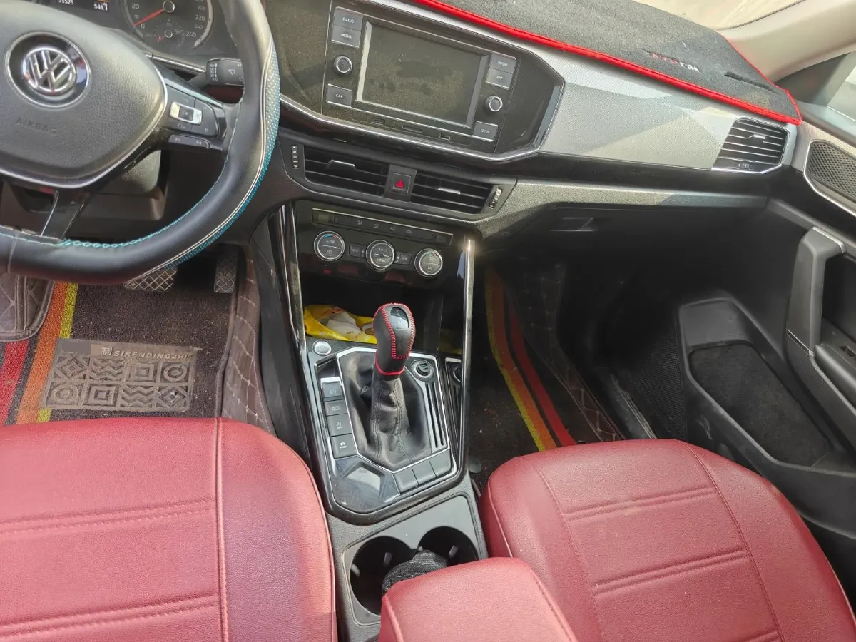 2019 Jeep Cherokee 2.0T 234HP L4 9AT,autocango,china used car exporter,china ev exporter,chinese used car exporter,chinese used ev exporter