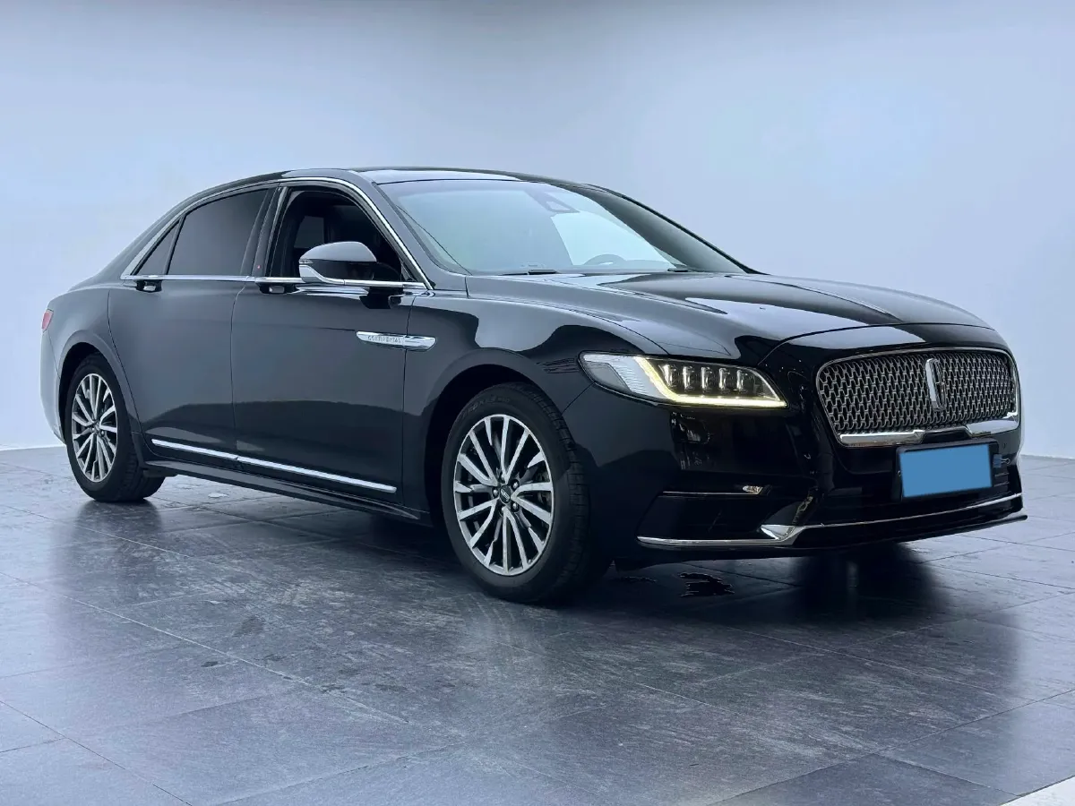 2017 Lincoln Continental 2.0T 261HP L4 6AT,autocango,china used car exporter,china ev exporter,chinese used car exporter,chinese used ev exporter