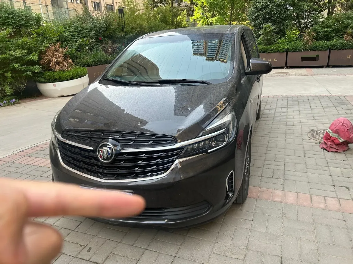 2021 Buick GL8 2.0T 237HP L4 9AT,autocango,china used car exporter,china ev exporter,chinese used car exporter,chinese used ev exporter