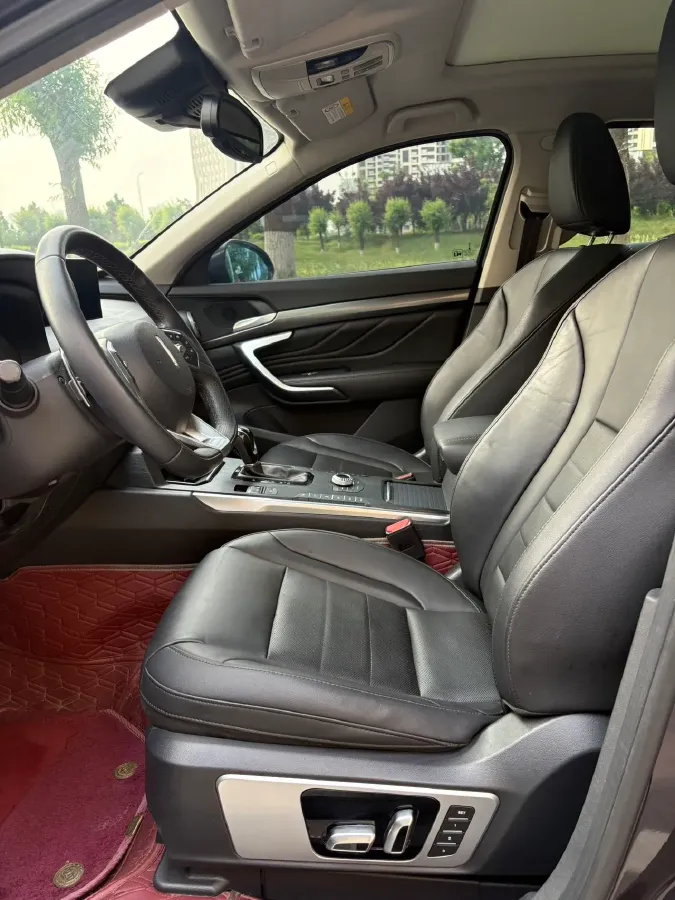 2017 WEY VV7 2.0T 234HP L4 7DCT,autocango,china used car exporter,china ev exporter,chinese used car exporter,chinese used ev exporter