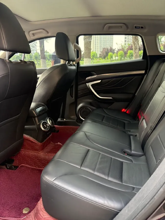 2017 WEY VV7 2.0T 234HP L4 7DCT,autocango,china used car exporter,china ev exporter,chinese used car exporter,chinese used ev exporter