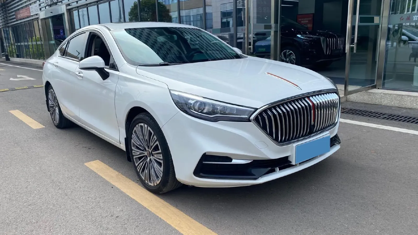 2022 HongQi H5 1.5T 169HP L4 7DCT,autocango,china used car exporter,china ev exporter,chinese used car exporter,chinese used ev exporter