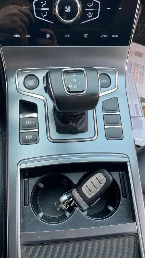 2022 HongQi H5 1.5T 169HP L4 7DCT,autocango,china used car exporter,china ev exporter,chinese used car exporter,chinese used ev exporter